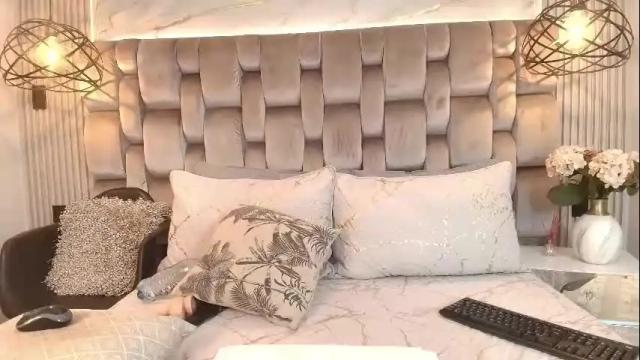 Image 6 of jennsexy_ Stream on Chaturbate on 6 days ago