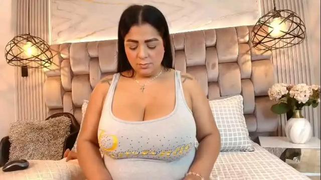 Image 10 of jennsexy_ Stream on Chaturbate on 4 days ago