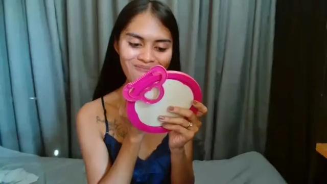 Image 6 of jenny20_xxx Stream on Chaturbate on 25 days ago