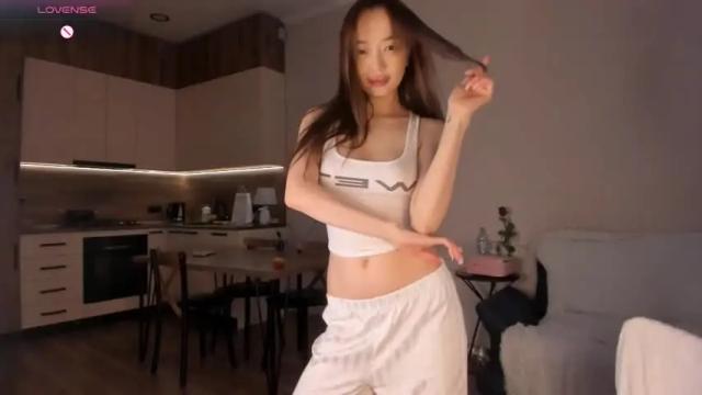 Thumbnail 2, jenny__lii's Stream at Chaturbate, 9 days ago