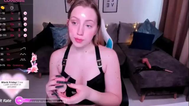 Image 11 of jenny__luv Stream on Chaturbate on 1 month ago