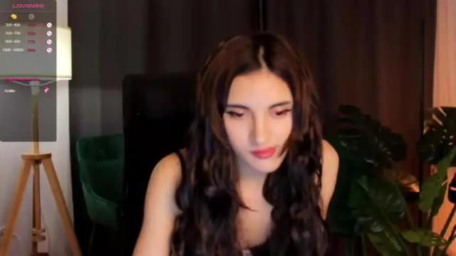 Image 2 of jenny__moore Stream on Chaturbate on 18 months ago