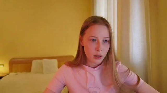 Image 11 of jenny_angelok Stream on Chaturbate on 12 months ago