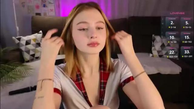 Image 7 of jenny_bunny_ Stream on Chaturbate on 8 days ago