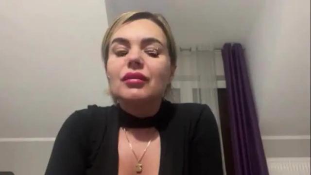 Image 8 of jenny_play1 Stream on Chaturbate on 25 days ago