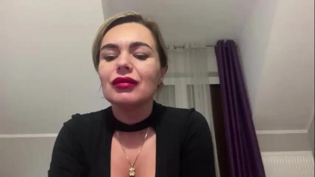 Image 2 of jenny_play1 Stream on Chaturbate on 23 days ago