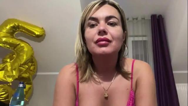 Thumbnail 3, jenny_play1's Stream at Chaturbate, 2 days ago