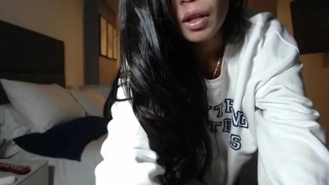 Image 8 of jenny_roberts96 Stream on Chaturbate on 14 months ago