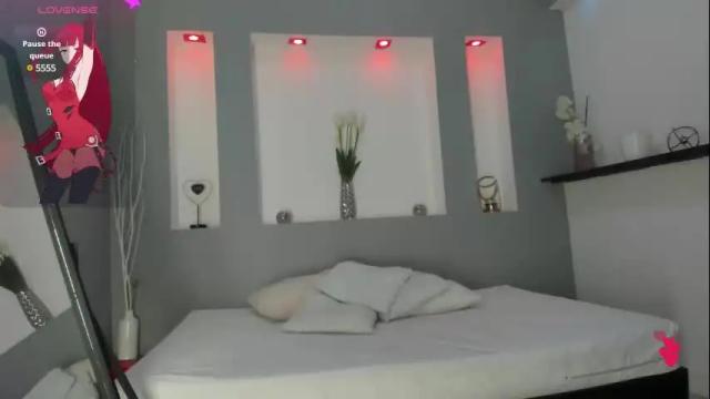 Image 6 of jenny_towers Stream on Chaturbate on 1 month ago
