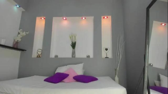 Image 10 of jenny_towers Stream on Chaturbate on 1 month ago