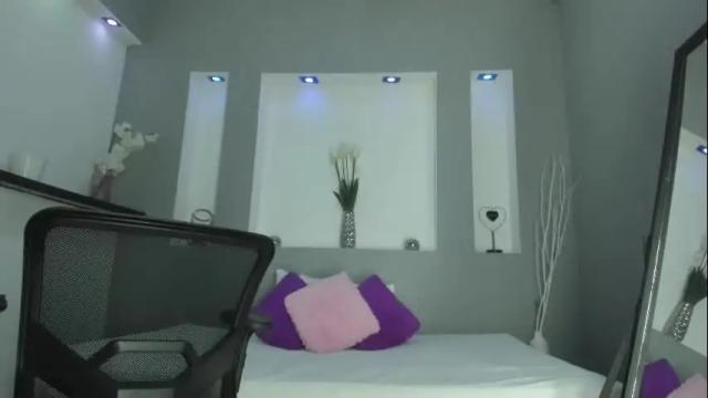 Image 10 of jenny_towers Stream on Chaturbate on 1 month ago