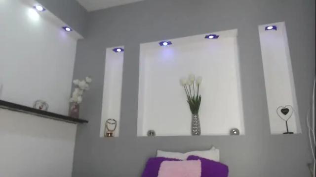 Image 3 of jenny_towers Stream on Chaturbate on 12 days ago