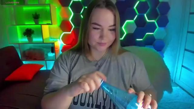 Image 4 of jennyattal Stream on Chaturbate on 16 months ago