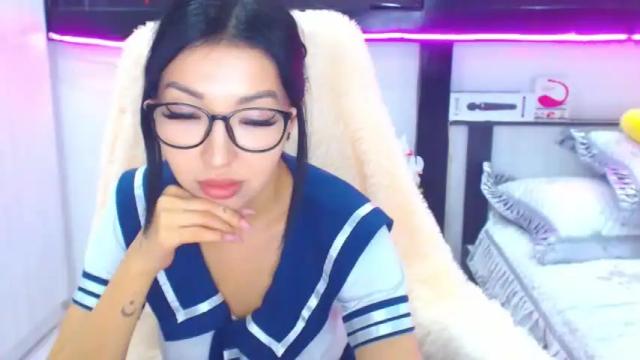 Image 4 of jennycharming8 Stream on Chaturbate on 16 months ago