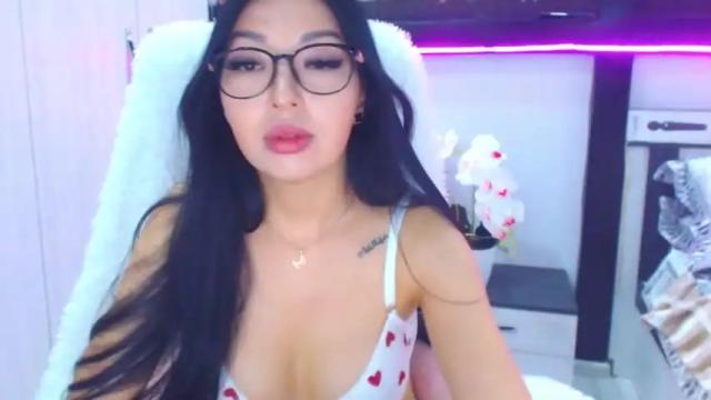 Image 6 of jennycharming8 Stream on Chaturbate on 14 months ago