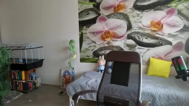 Image 6 of jennycutey Stream on Chaturbate on 2 days ago