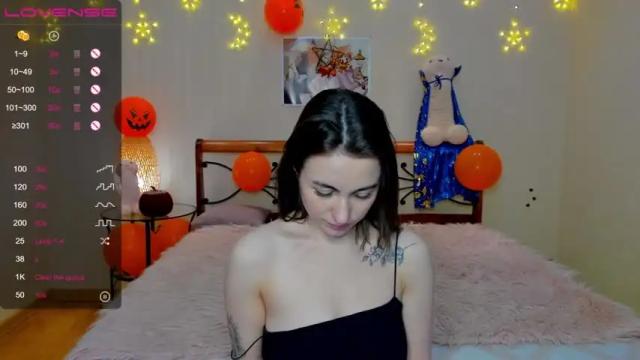 Image 4 of jennydance Stream on Chaturbate on 18 months ago