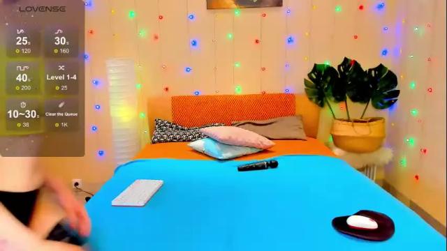 Image 4 of jennydance Stream on Chaturbate on 15 days ago