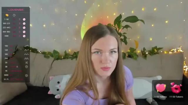 Image 11 of jennyden Stream on Chaturbate on 16 months ago