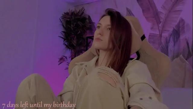 Image 8 of jennydens Stream on Chaturbate on 2 months ago