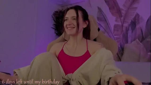 Image 6 of jennydens Stream on Chaturbate on 2 months ago