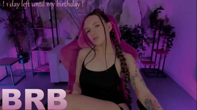 Image 4 of jennydens Stream on Chaturbate on 2 months ago
