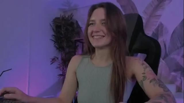 Image 12 of jennydens Stream on Chaturbate on 1 month ago