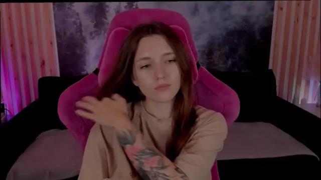 Image 10 of jennydens Stream on Chaturbate on 1 month ago