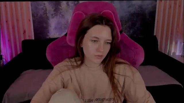 Image 12 of jennydens Stream on Chaturbate on 1 month ago
