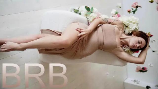 Image 8 of jennydens Stream on Chaturbate on 27 days ago