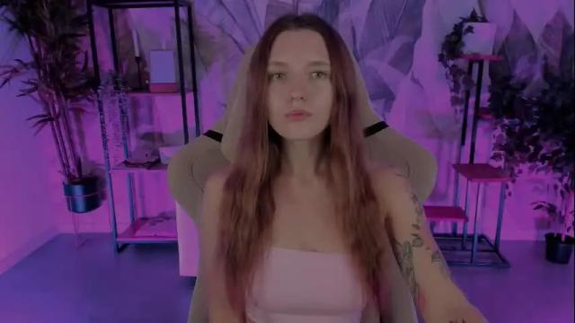 Image 7 of jennydens Stream on Chaturbate on 2 days ago