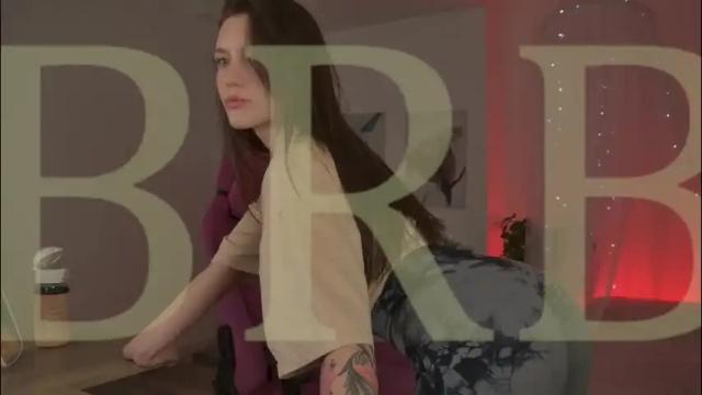 Image 3 of jennydens Stream on Chaturbate on 25 days ago