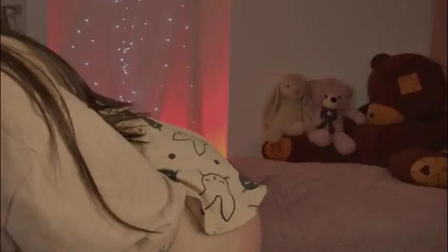 Image 2 of jennydens Stream on Chaturbate on 1 month ago