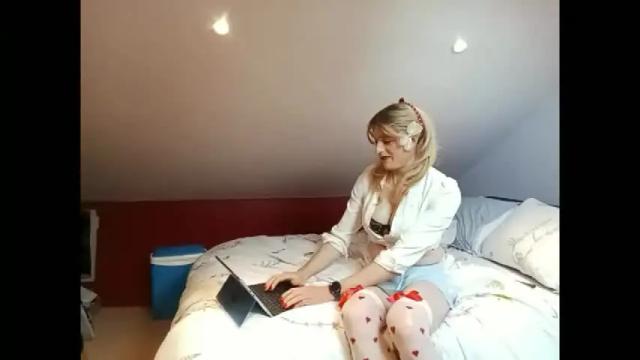 Image 2 of jennyjay800800 Stream on Chaturbate on 1 month ago