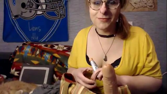 Image 2 of jennyneeds Stream on Chaturbate on 2 months ago