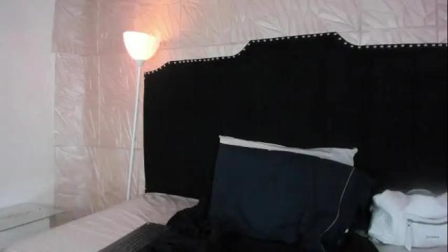 Image 8 of jennyrouse Stream on Chaturbate on 1 month ago