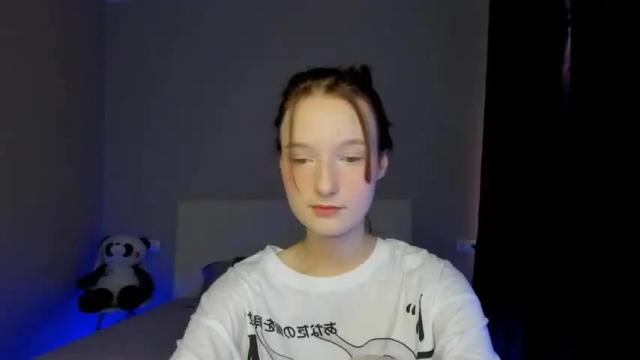 Image 3 of jennyss_ Stream on Chaturbate on 19 months ago
