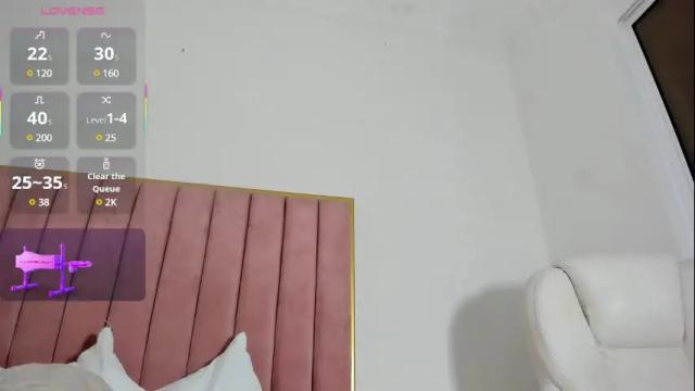 Image 11 of jennyweellss Stream on Chaturbate on 1 month ago