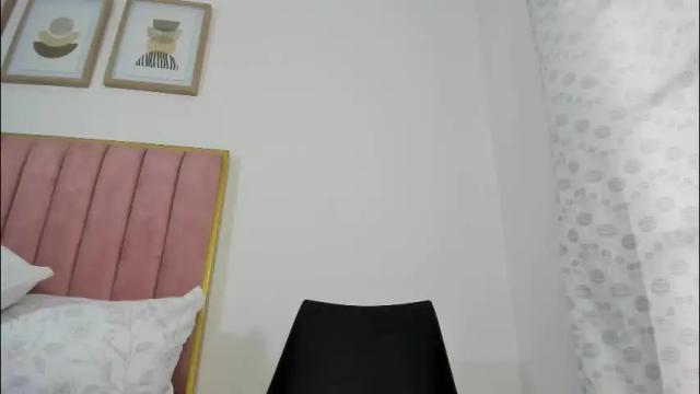 Image 7 of jennyweellss Stream on Chaturbate on 1 month ago
