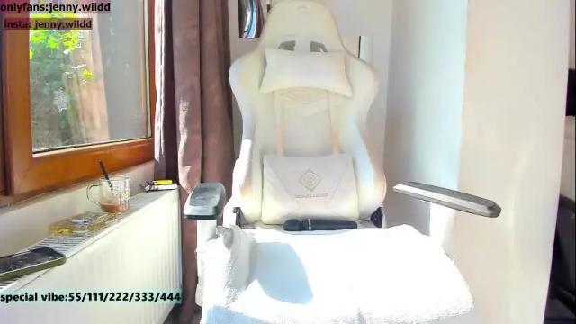Image 11 of jennywildd Stream on Chaturbate on 1 month ago