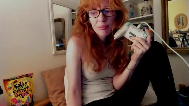 Image 11 of jenovakitty Stream on Chaturbate on 3 days ago
