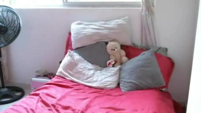 Image 11 of jeny_bel Stream on Chaturbate on 16 months ago