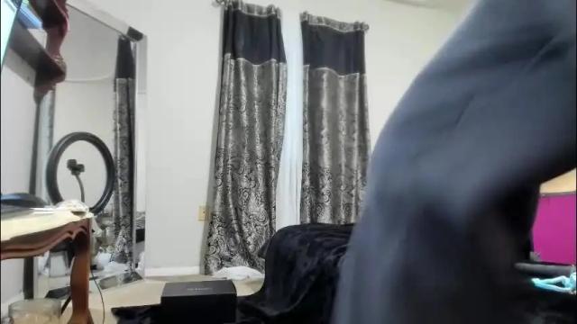 Image 4 of jerilynn Stream on Chaturbate on 5 days ago