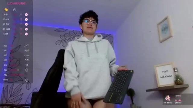 Image 8 of jero_harper Stream on Chaturbate on 14 months ago