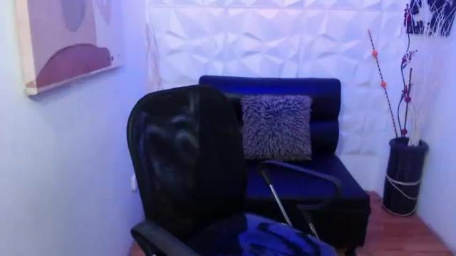 Image 8 of jesabellmartin Stream on Chaturbate on 17 months ago