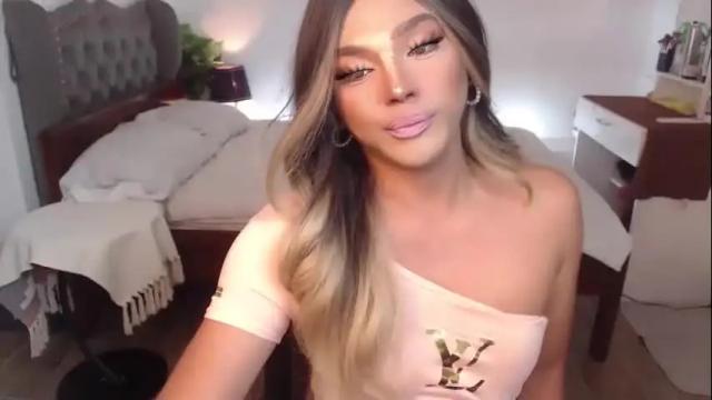 Image 7 of jesie_hot69 Stream on Chaturbate on 6 months ago