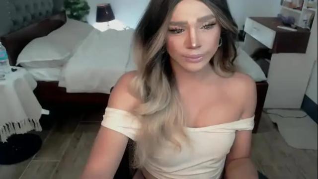 Image 3 of jesie_hot69 Stream on Chaturbate on 3 months ago
