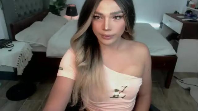 Image 4 of jesie_hot69 Stream on Chaturbate on 2 months ago
