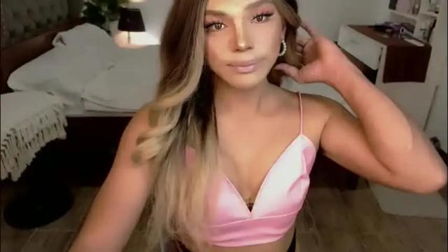 Image 10 of jesie_hot69 Stream on Chaturbate on 2 months ago