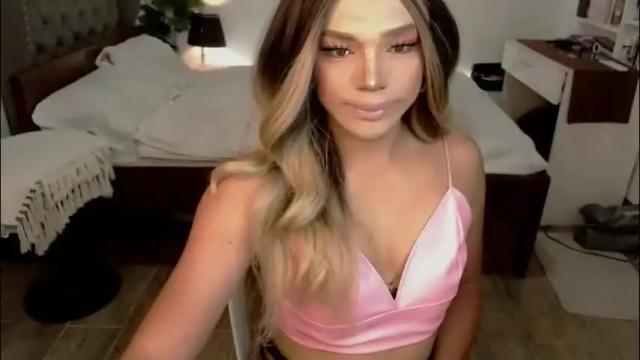 Image 2 of jesie_hot69 Stream on Chaturbate on 2 months ago